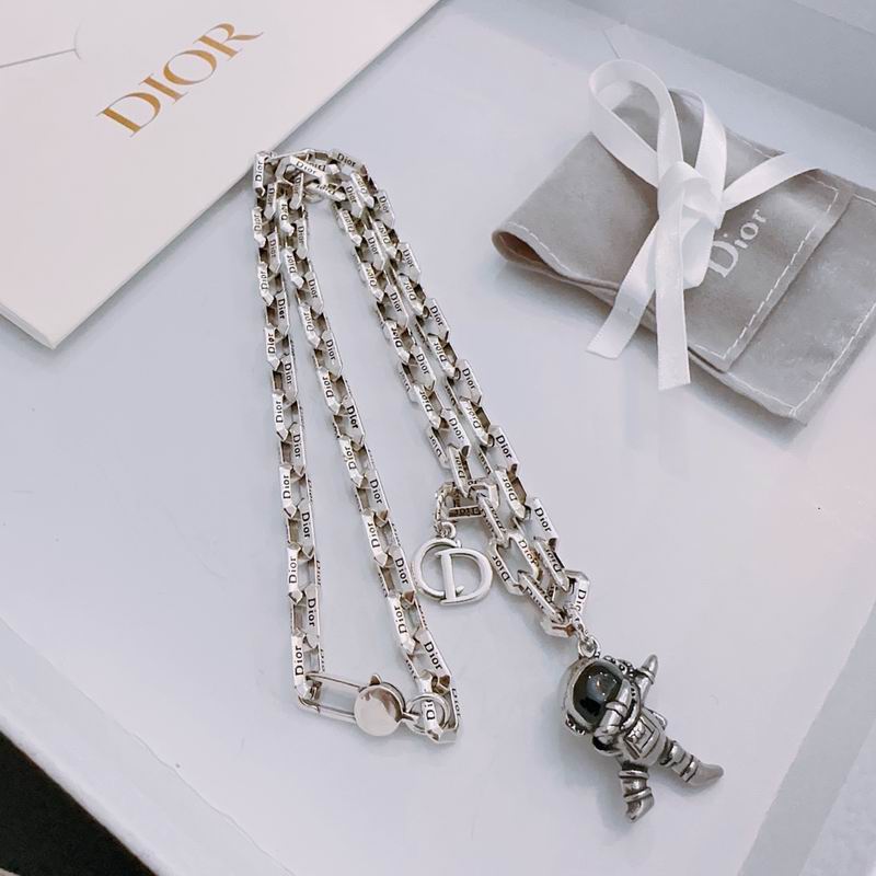 Dior Necklace 05lyr280